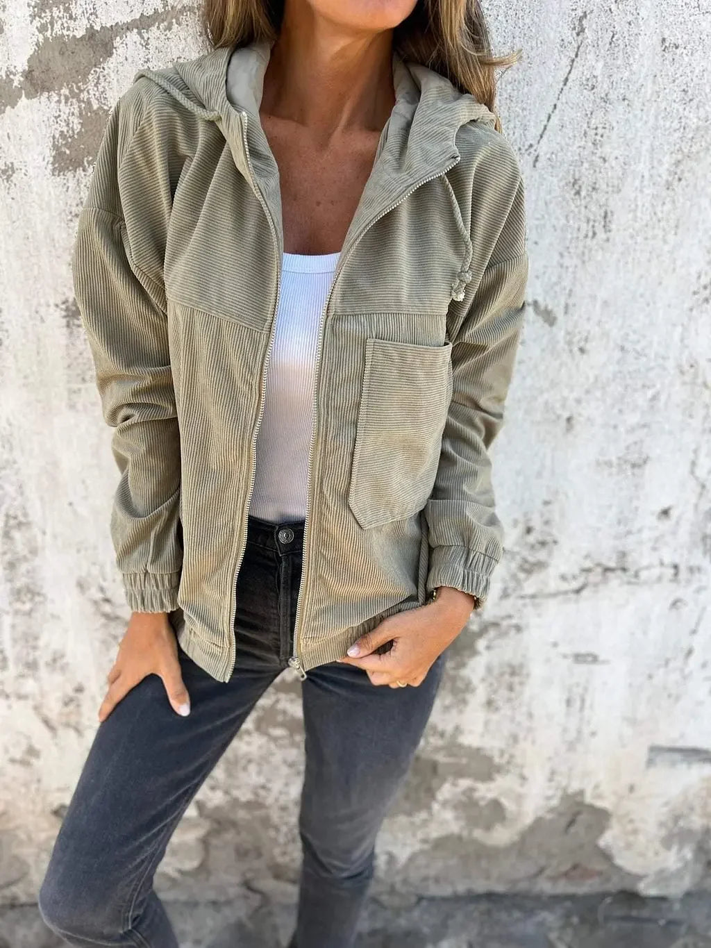Elara | Lightweight Corduroy Zip Jacket